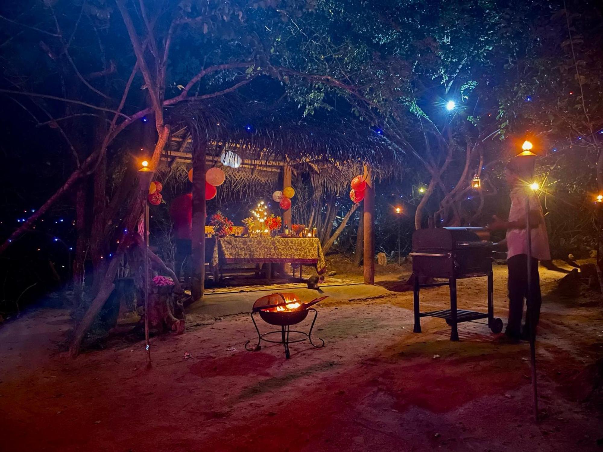 Yala Podi Hoona Bush Camp Hotel Exterior photo